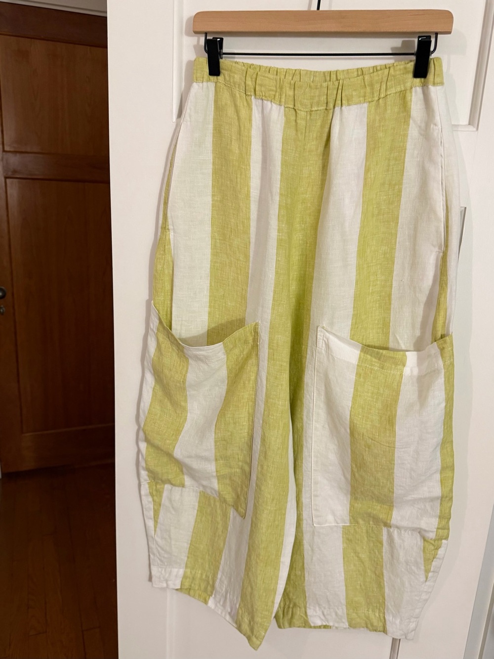 Alembika Wide-Leg Striped Linen Blend Pants in Lime and White